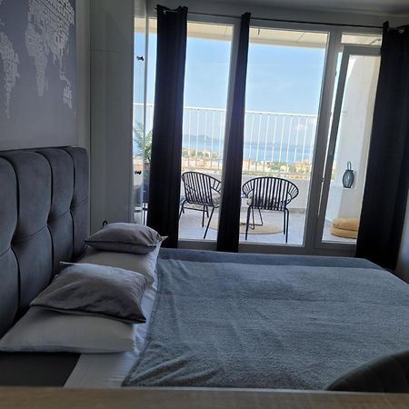 Studio Apartment Lanterna Zadar Eksteriør bilde