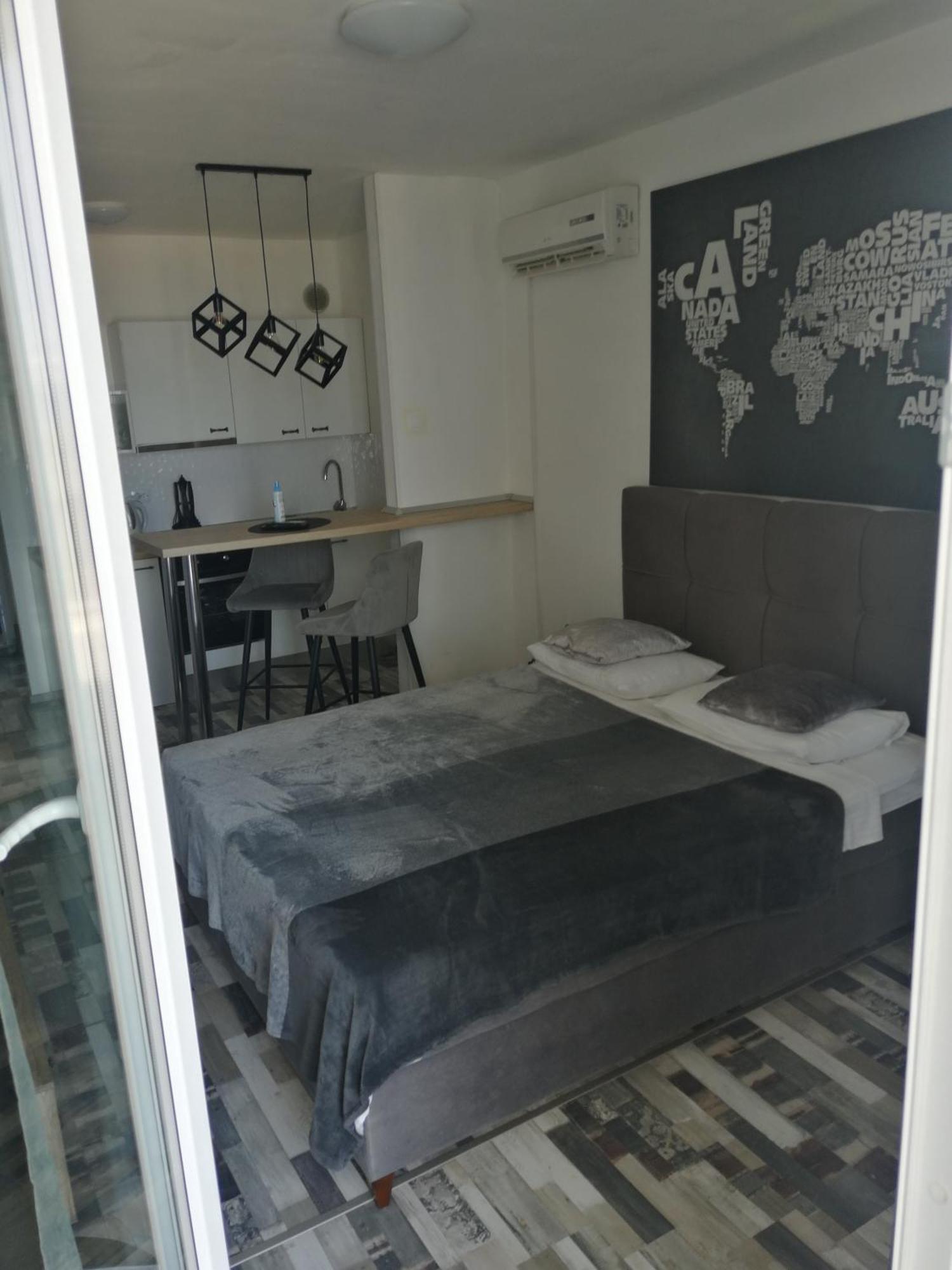Studio Apartment Lanterna Zadar Rom bilde