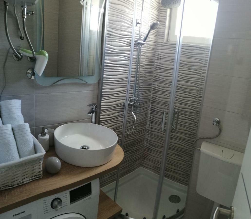 Studio Apartment Lanterna Zadar Eksteriør bilde